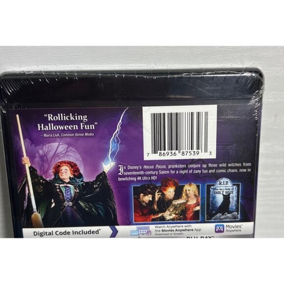 Disneys Hocus Pocus 4K Ultra HD/Blu-Ray/Digital Code Ultimate Collectors Edition - Picture 4 of 5